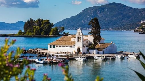 İzmir hareketli MSC Lirica ile Ege ve Adriyatik Gemi Turu