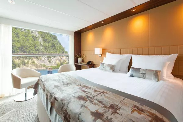 Amadeus Queen - 2 Kat French Balkonlu Kabin