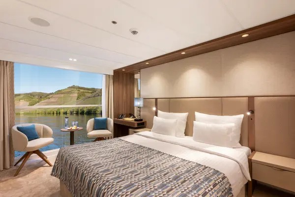 2 Kat French Balkonlu Kabin 