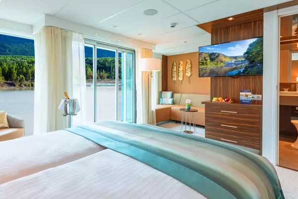 Amadeus Star - 3 Kat Balkonlu Suit Kabin