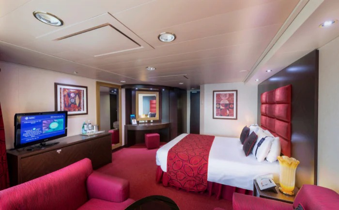 MSC Fantasia - Premium Suite Aurea Panoramik Percere Kabin Kat 9-11 (SLS)