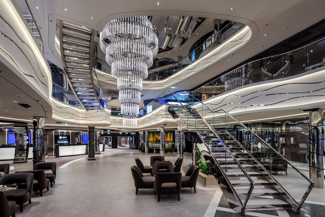 MSC World Europa ile BAE, Katar ve Bahreyn Gemi Turu img