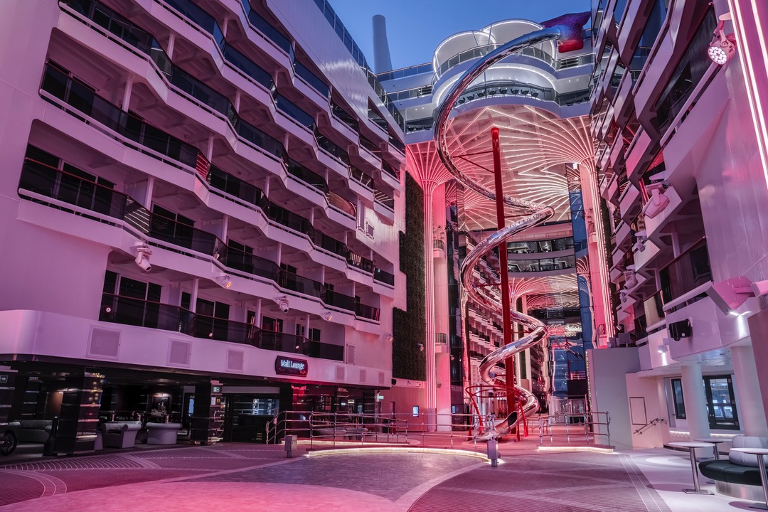 MSC World Europa ile BAE, Katar ve Bahreyn Gemi Turu img