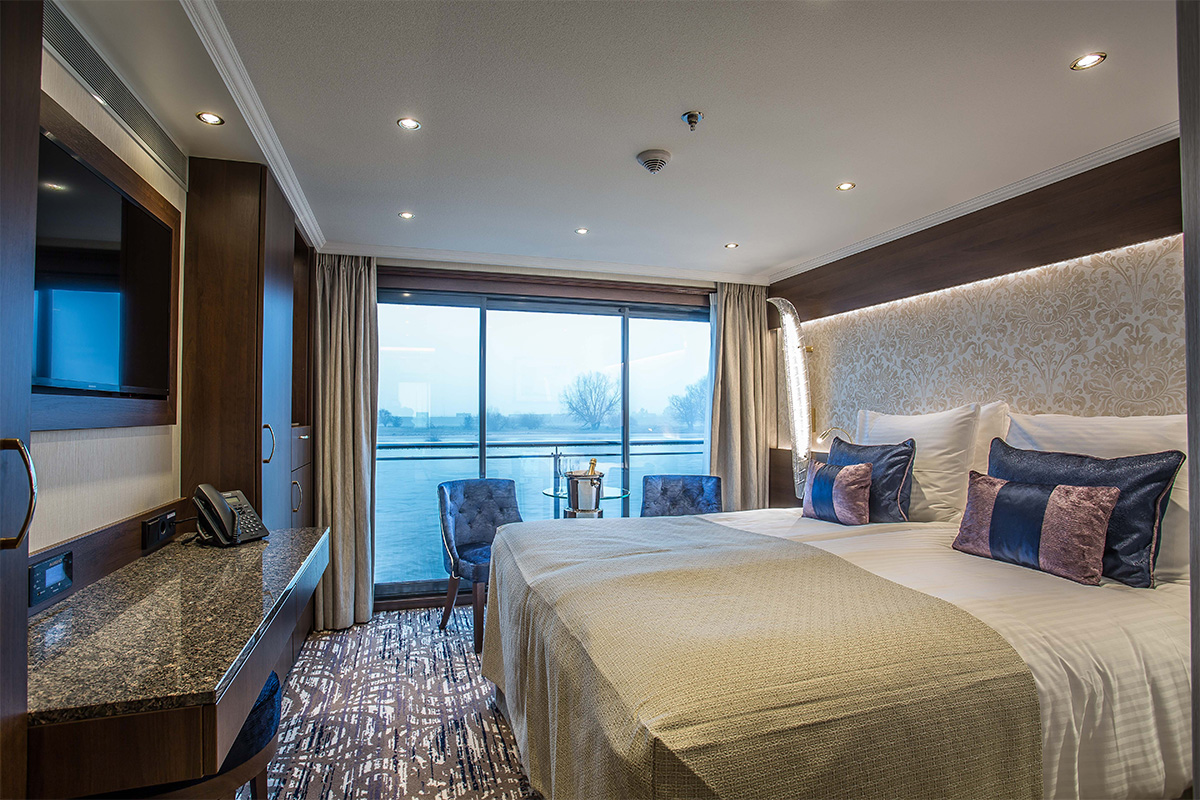 Viva Moments - Orta Kat French Balkonlu Kabin  