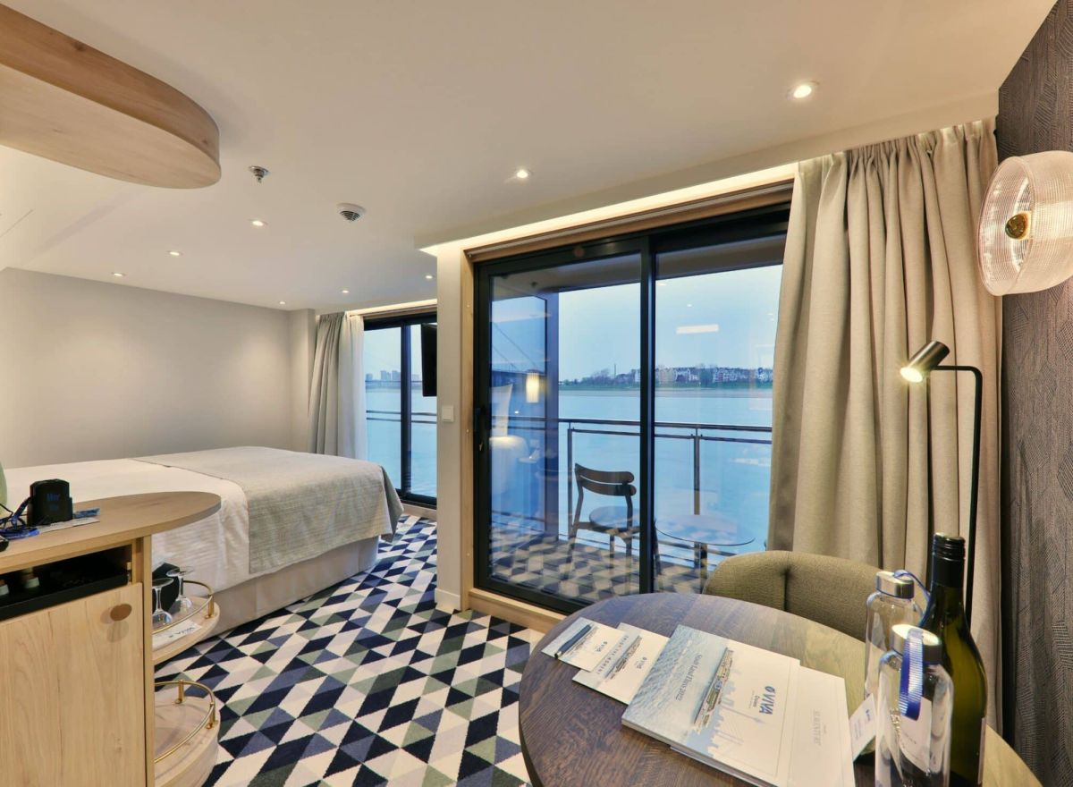 Viva One - Suite Kabin Gerçek Balkonlu