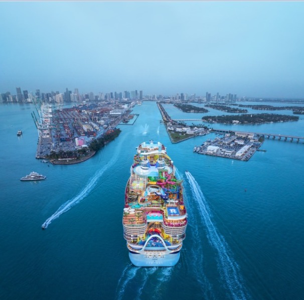 Icon of the Seas ile Batı Karayipler Gemi Turu