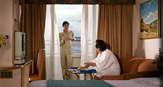 Explorer of the Seas - Geniş Okyanus Manzaralı Balkonlu Kabin