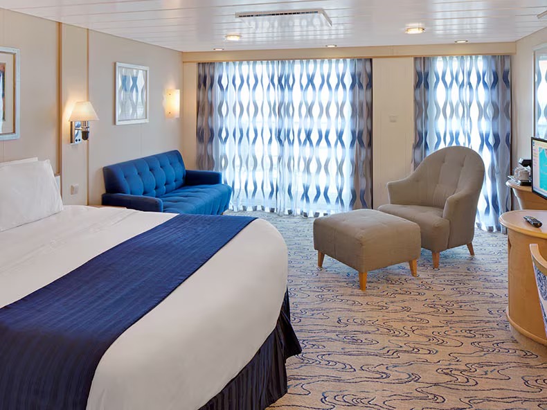 Voyager Of The Seas - Sunset Junior Suite (JT)