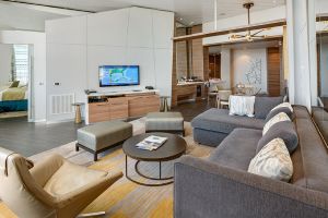 Allure of the Seas - Owner's Panoramic Suite 1 Bedroom (OP)