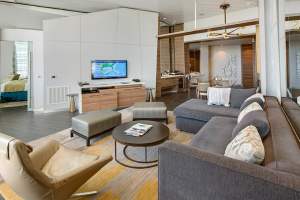 Oasis of the Seas - Owner's Panoramic Suite One Bedroom (OP)