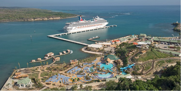 Amber Cove - Donimik Cumh. Limanı