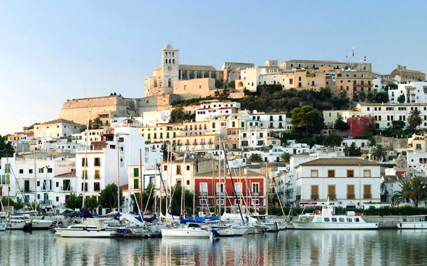 İbiza - İspanya Limanı